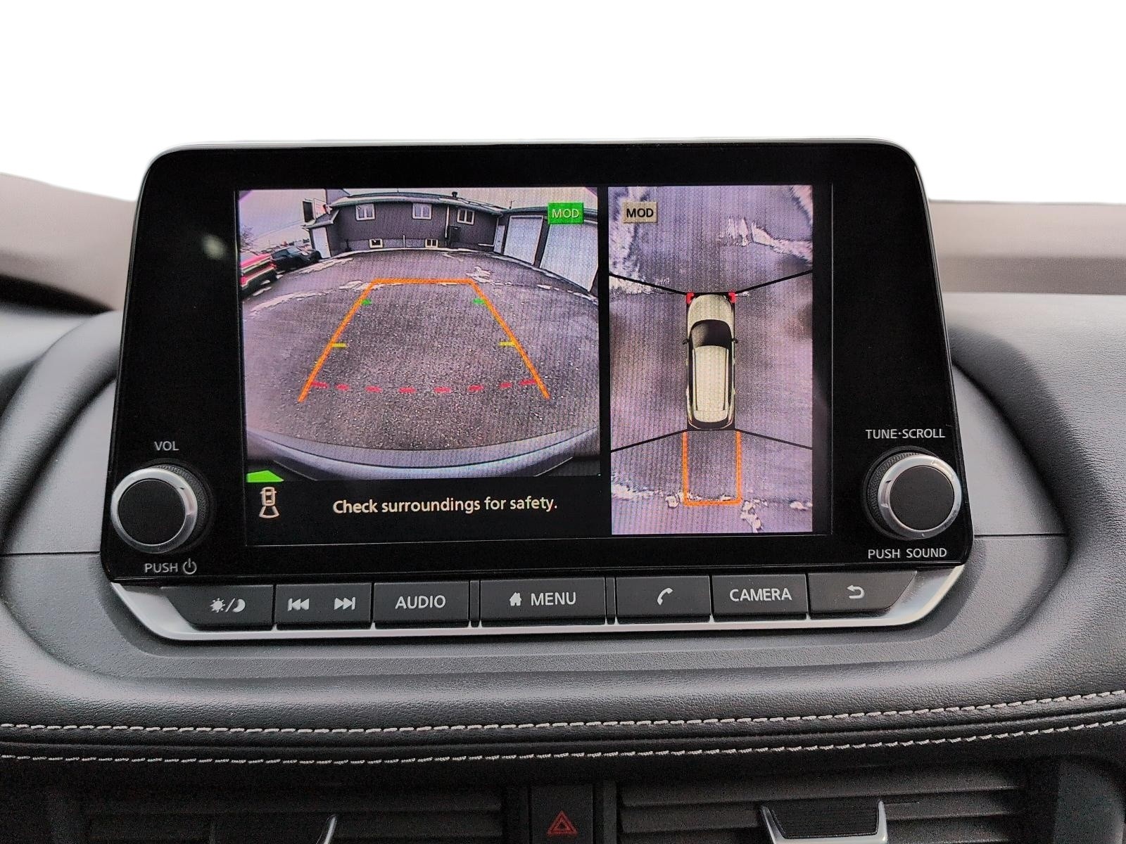 2023 Nissan Rogue SV Moonroof