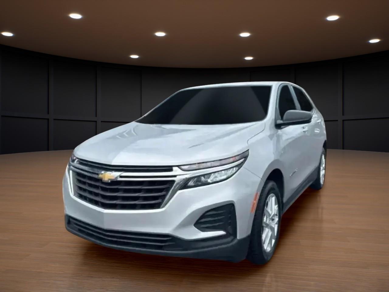 2022 Chevrolet Equinox LS FWD with 1FL