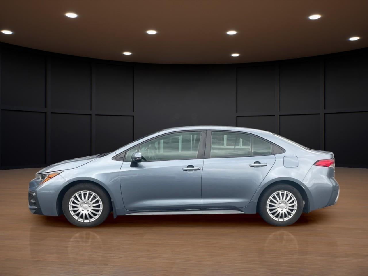 Toyota Corolla SE FWD