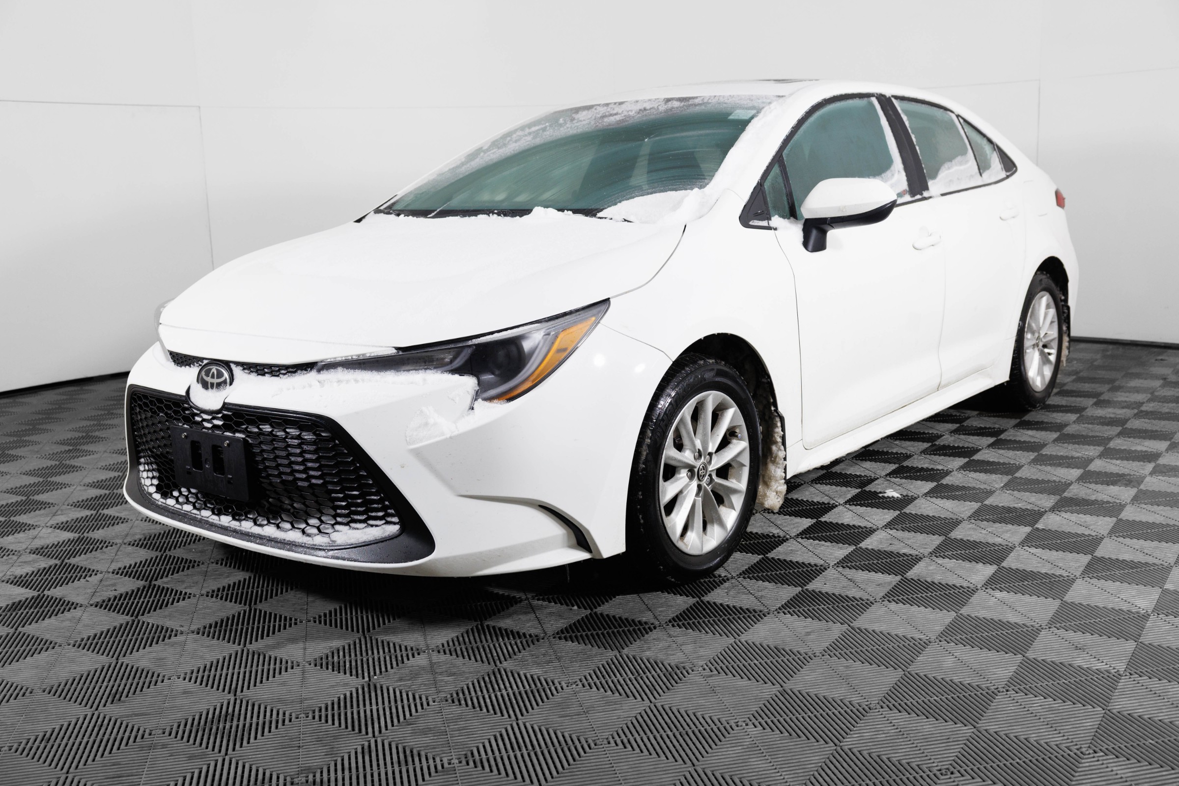 Toyota Corolla LE FWD 2022