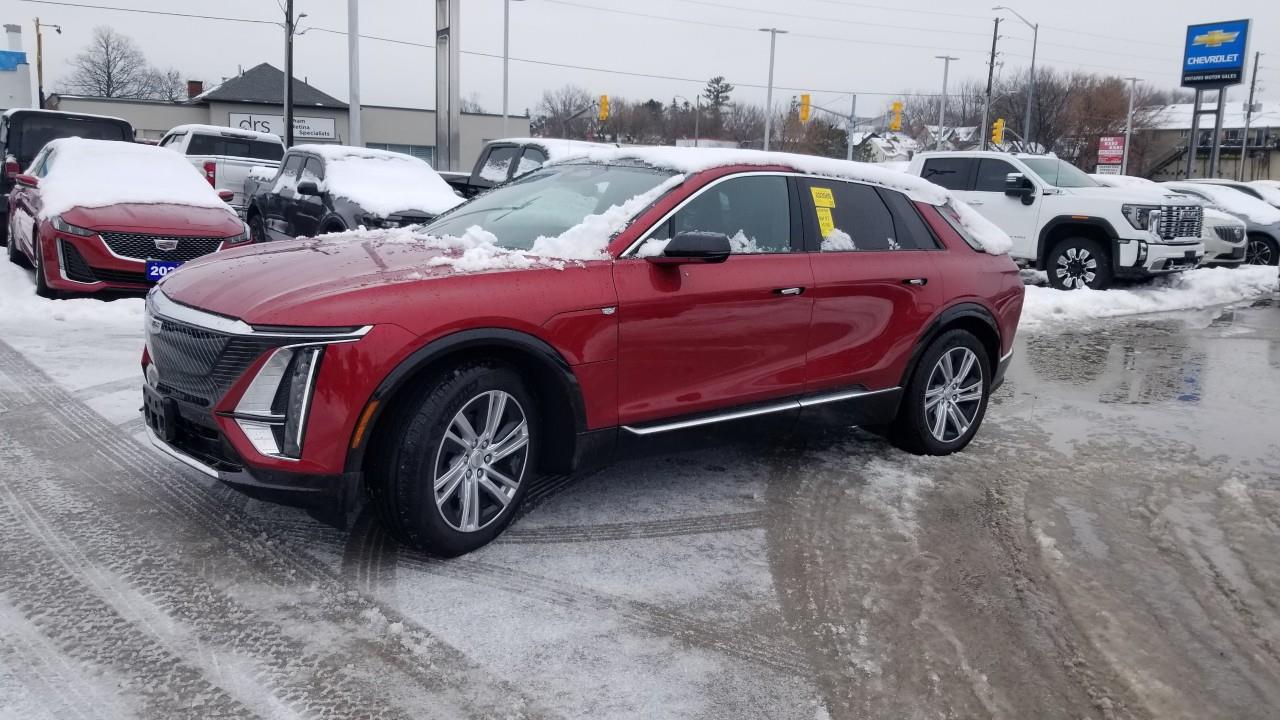 2024 Cadillac LYRIQ Tech RWD