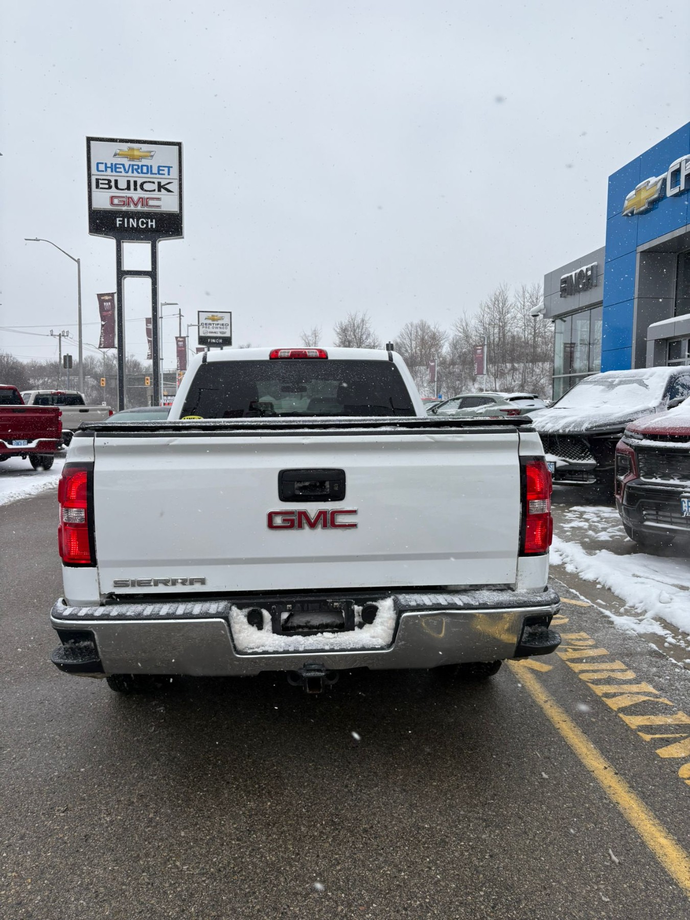used 2018 GMC Sierra 1500 car, priced at $24,900
