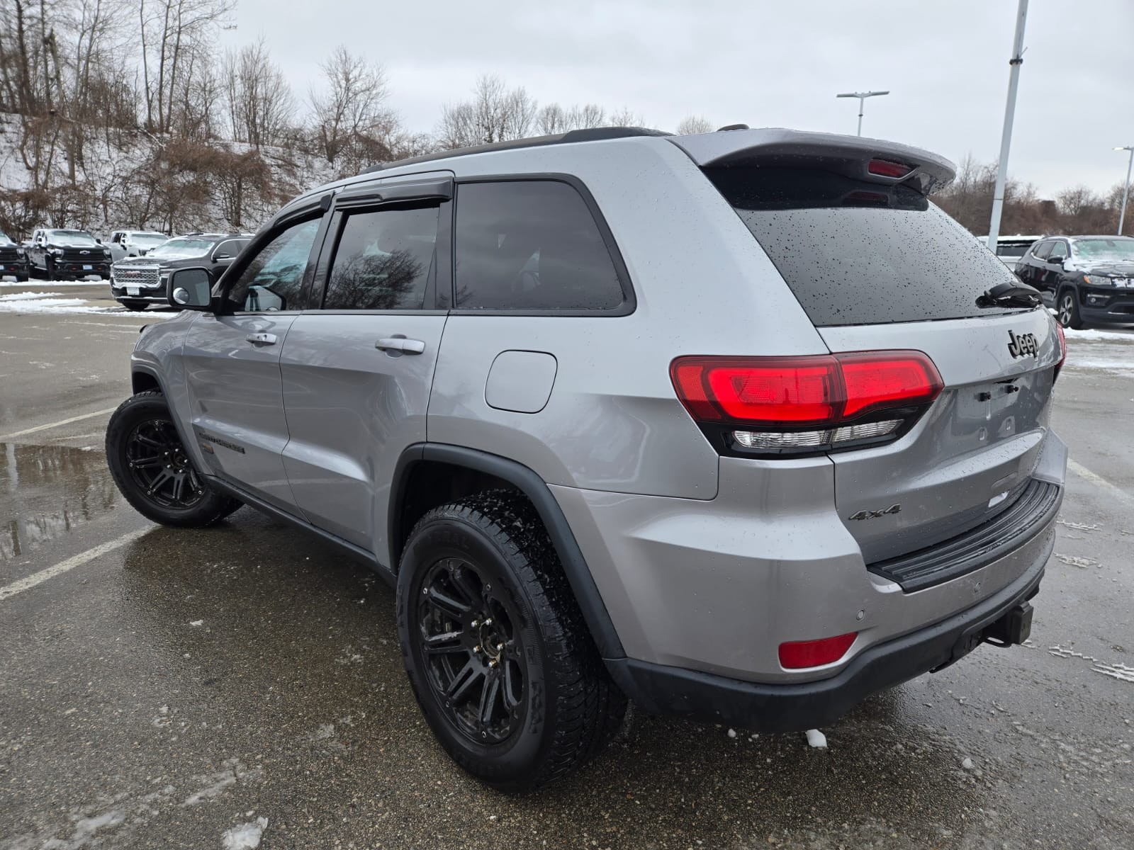 used 2017 Jeep Grand Cherokee car, priced at $8,500