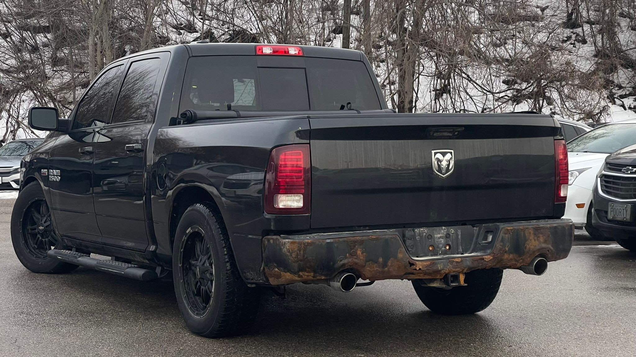 used 2017 Ram 1500 car, priced at $6,000