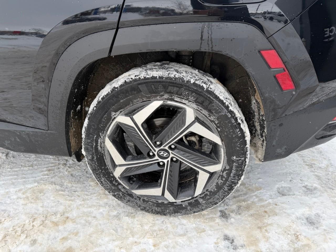 used 2022 Hyundai Tucson Hybrid car, priced at $31,597