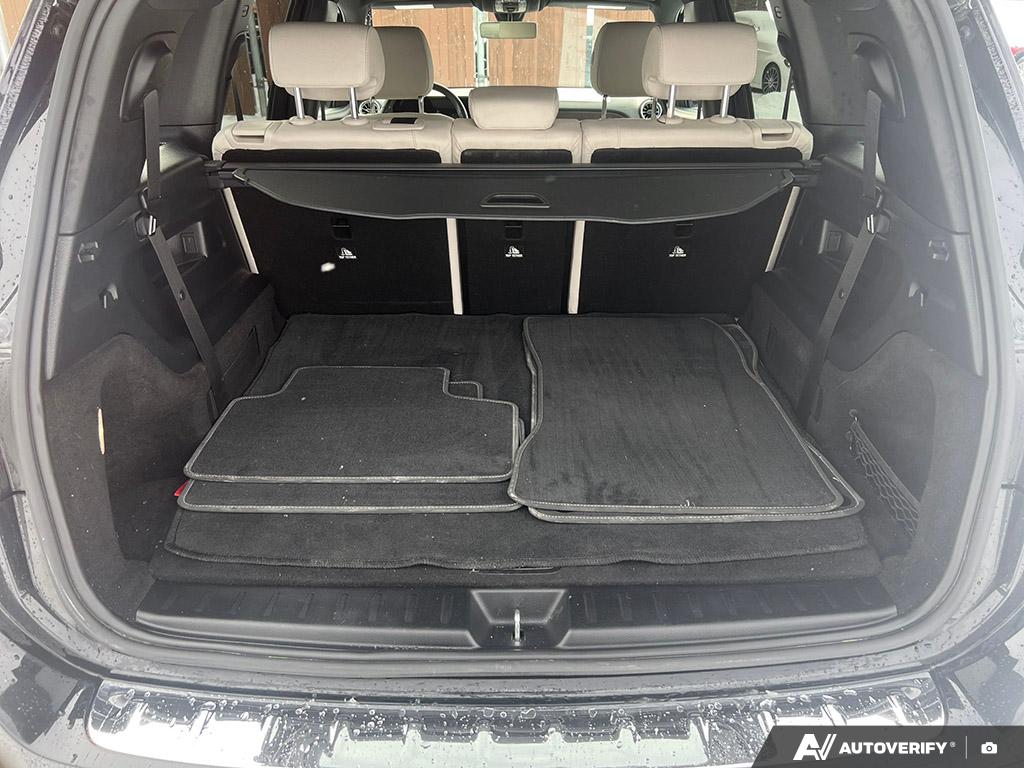 used 2022 Mercedes-Benz GLB 250 car, priced at $39,900