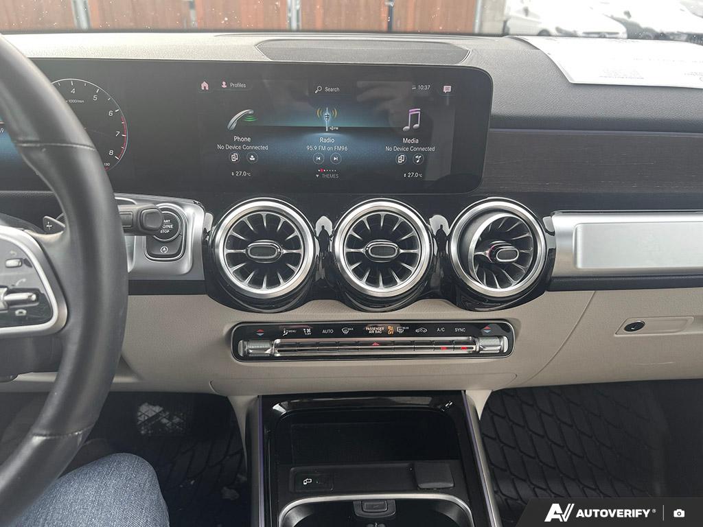 used 2022 Mercedes-Benz GLB 250 car, priced at $39,900