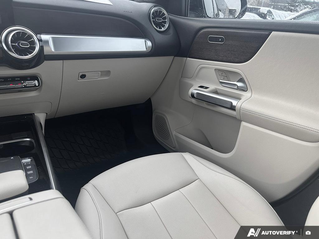 used 2022 Mercedes-Benz GLB 250 car, priced at $39,900