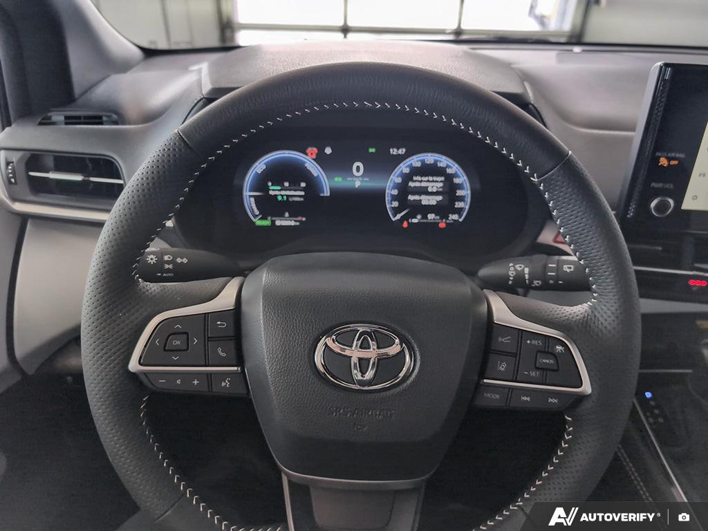 used 2025 Toyota Sienna car, priced at $60,900