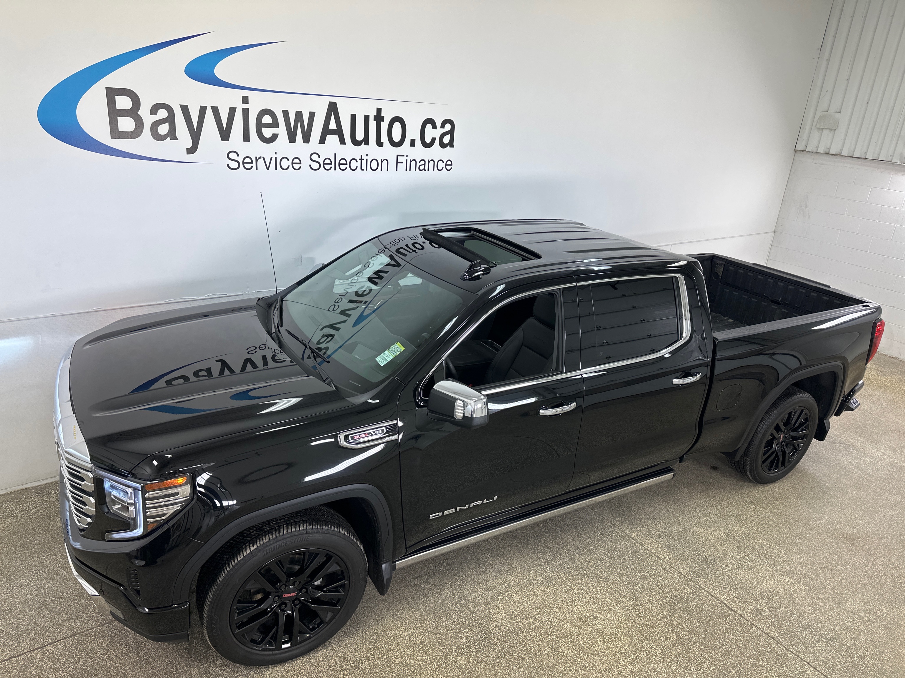 2023 GMC Sierra 1500 Denali Crew Cab 4WD