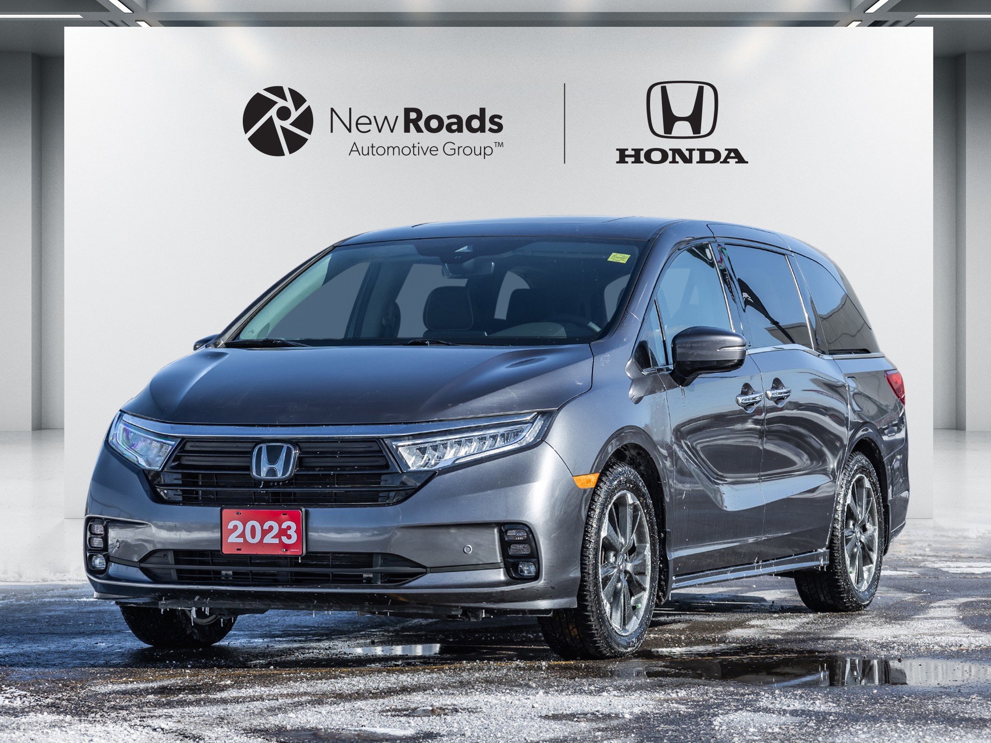 Honda Odyssey Touring FWD 2023