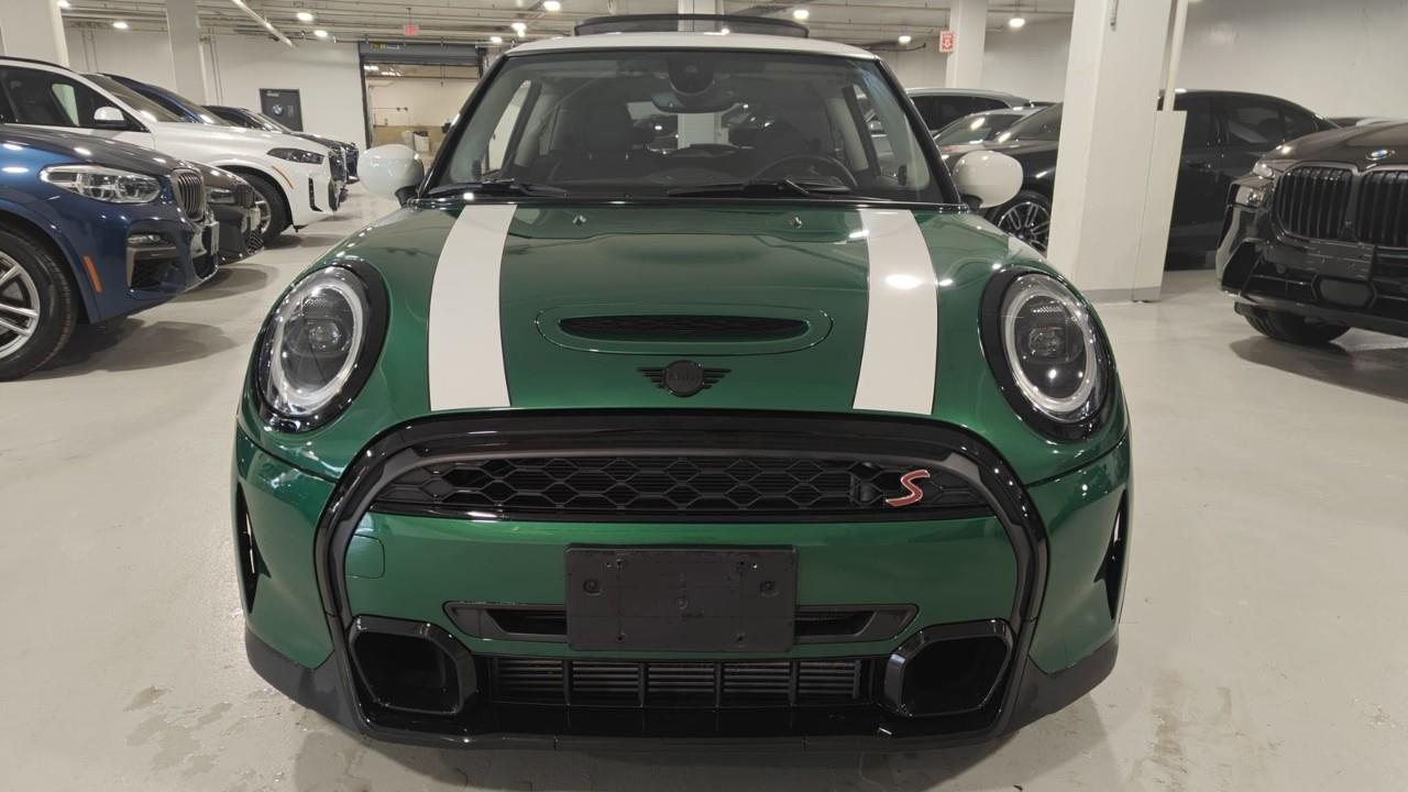 used 2022 MINI 3 Door car, priced at $33,992