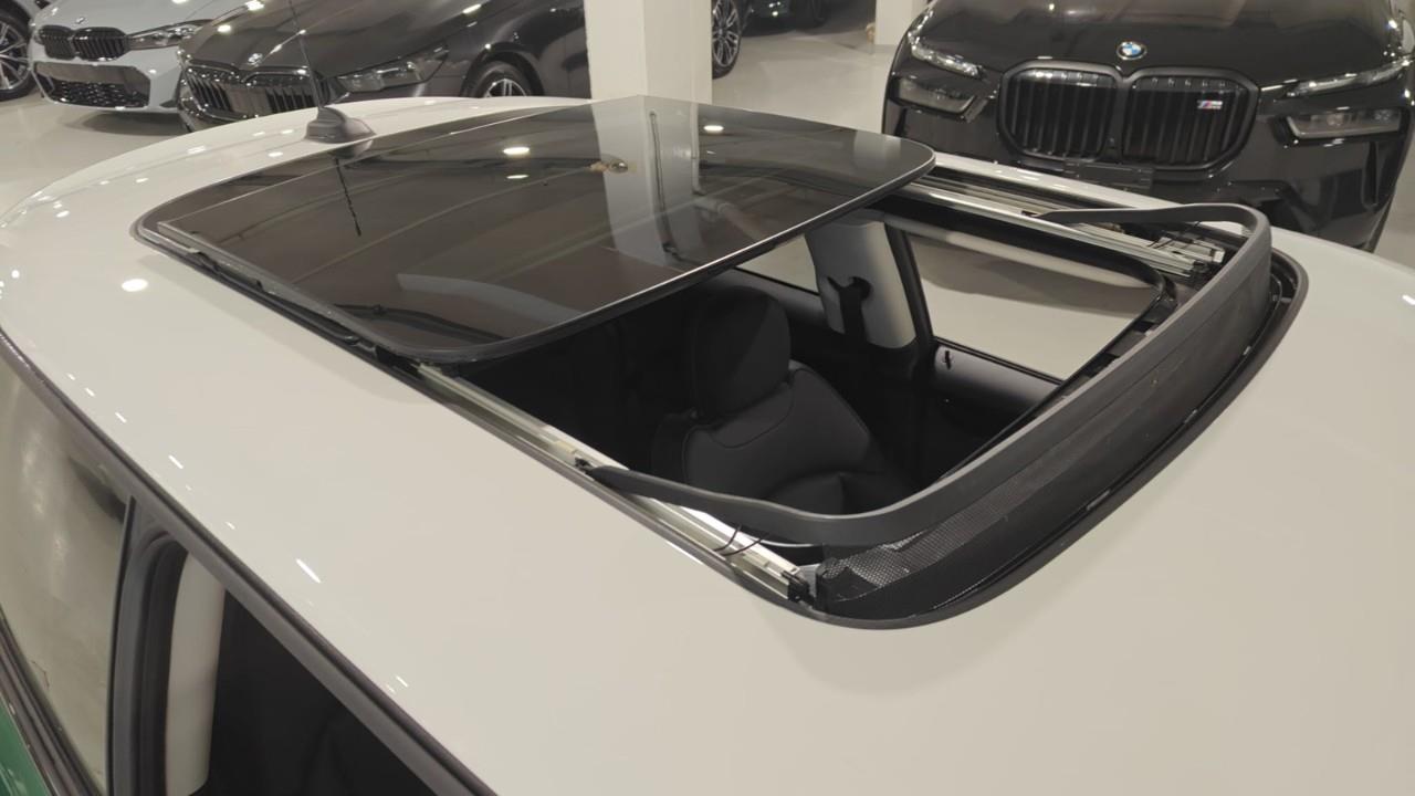 used 2022 MINI 3 Door car, priced at $33,992