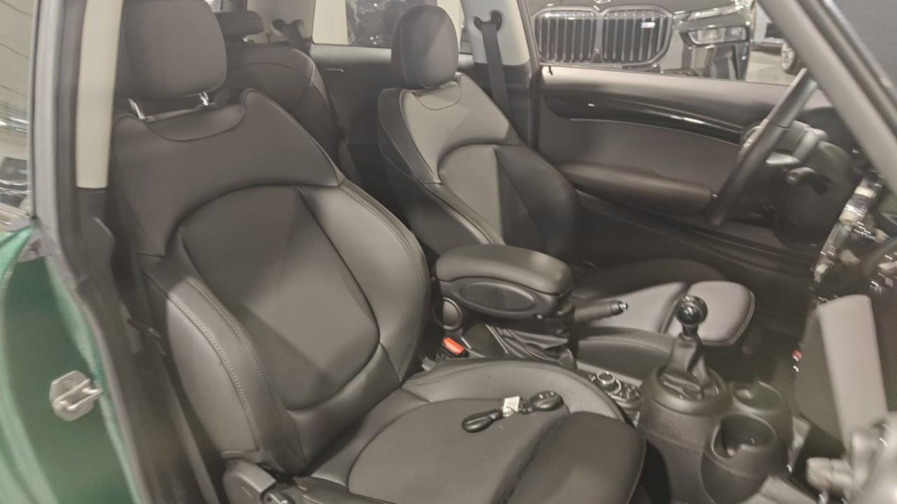 used 2022 MINI 3 Door car, priced at $33,992