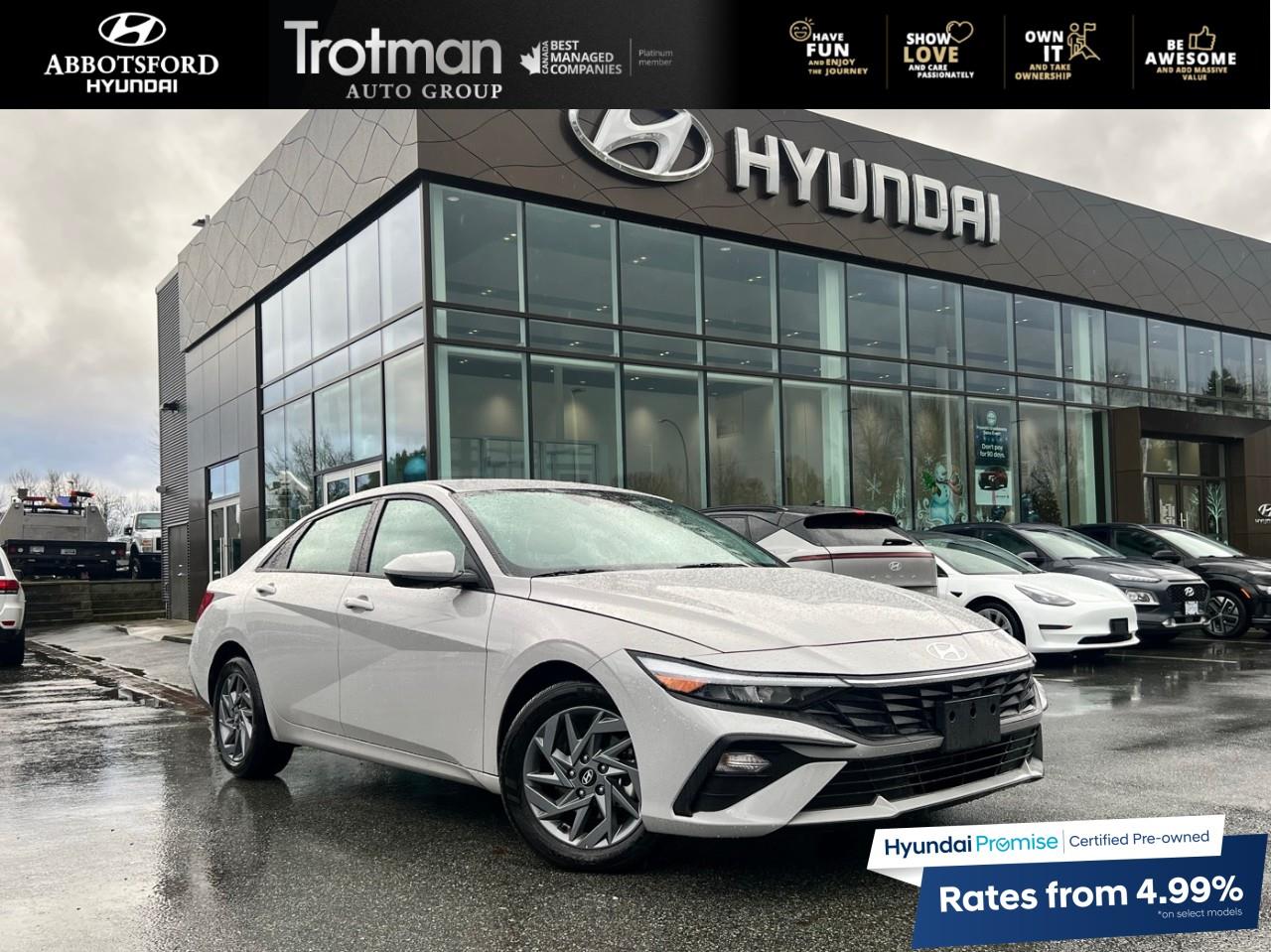 Hyundai Elantra Preferred FWD 2025