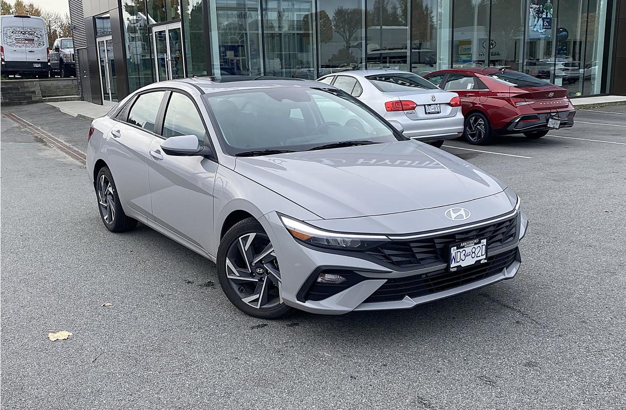 2025 Hyundai Elantra Preferred FWD