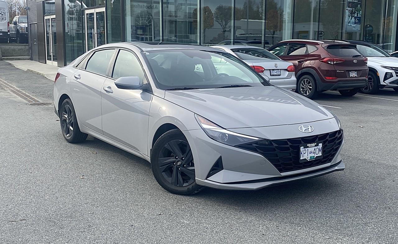 2023 Hyundai Elantra Preferred FWD