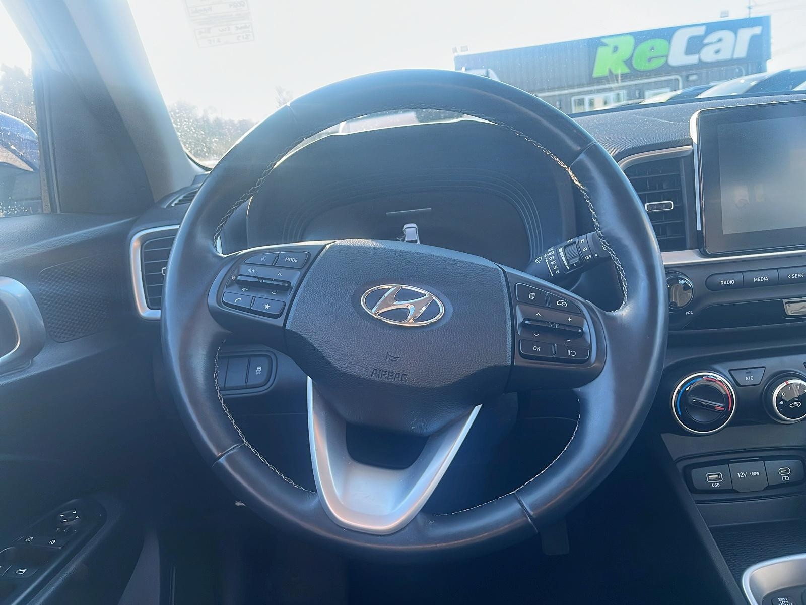 2024 Hyundai Venue Preferred