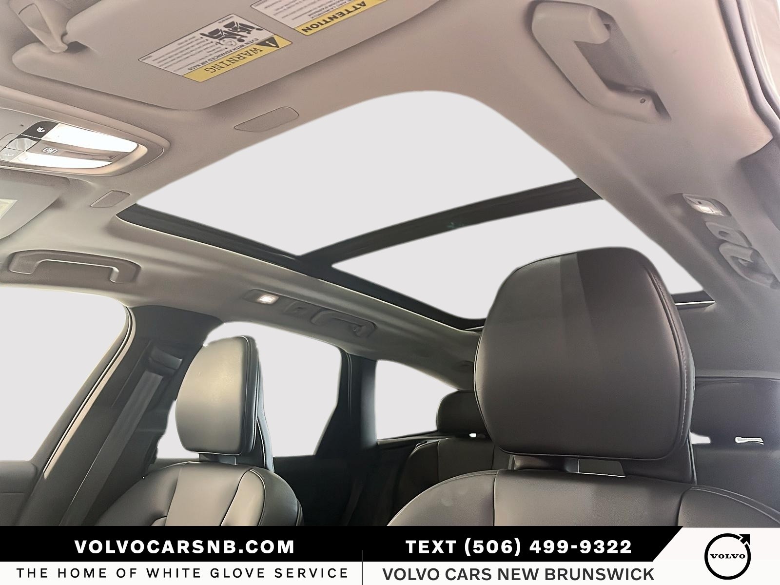 2025 Volvo XC60 Plug-In Hybrid T8 Core Dark Theme