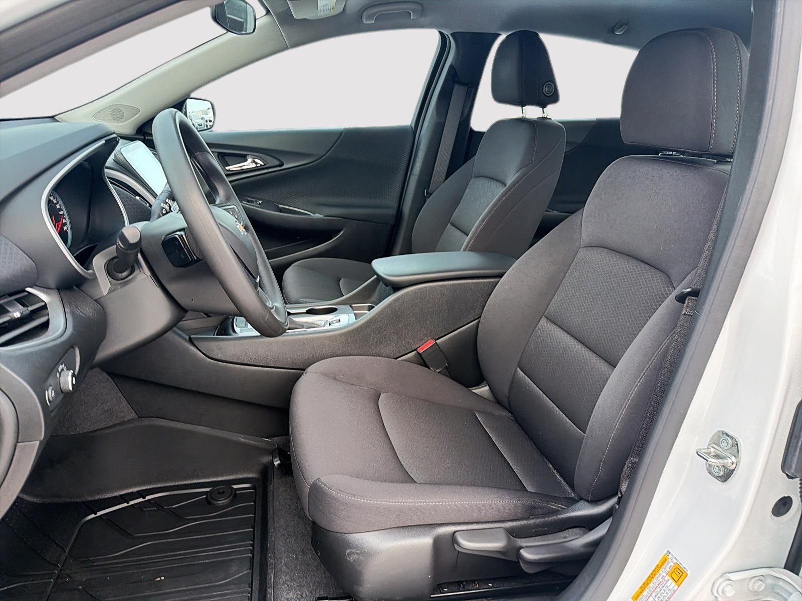 2024 Chevrolet Malibu LS