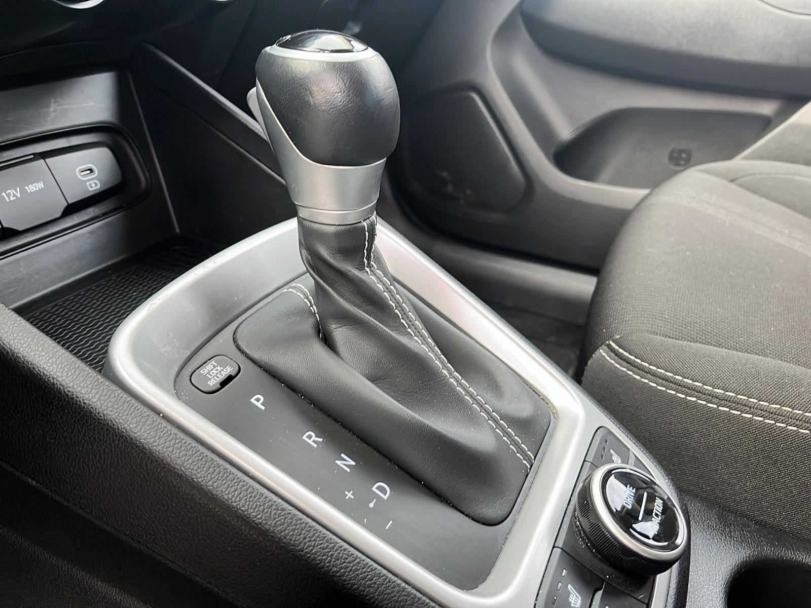 2024 Hyundai Venue Preferred