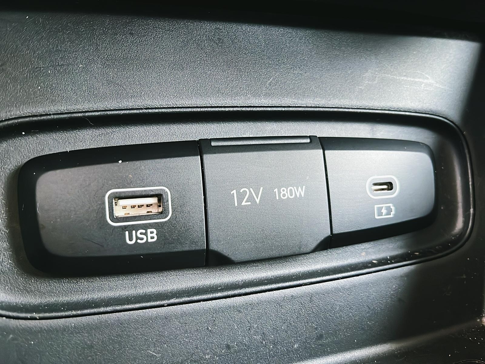 2024 Hyundai Venue Preferred