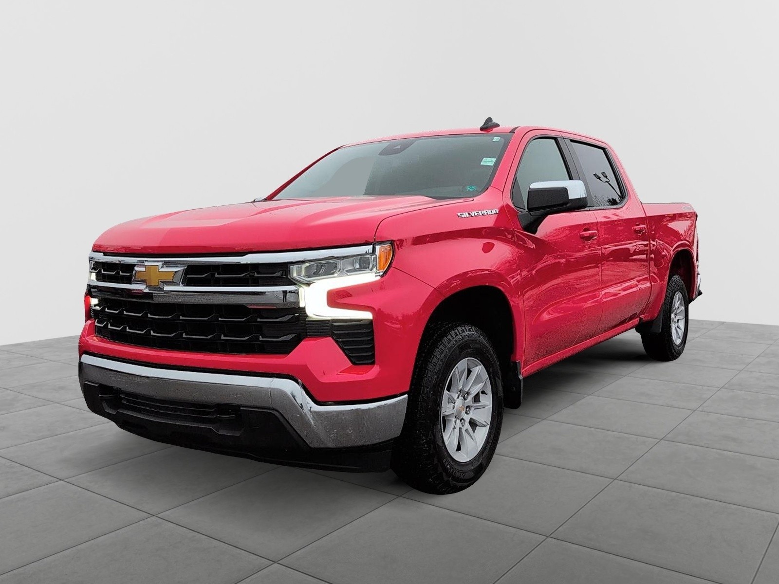 Chevrolet Silverado 1500 LT Crew Cab 4WD 2025