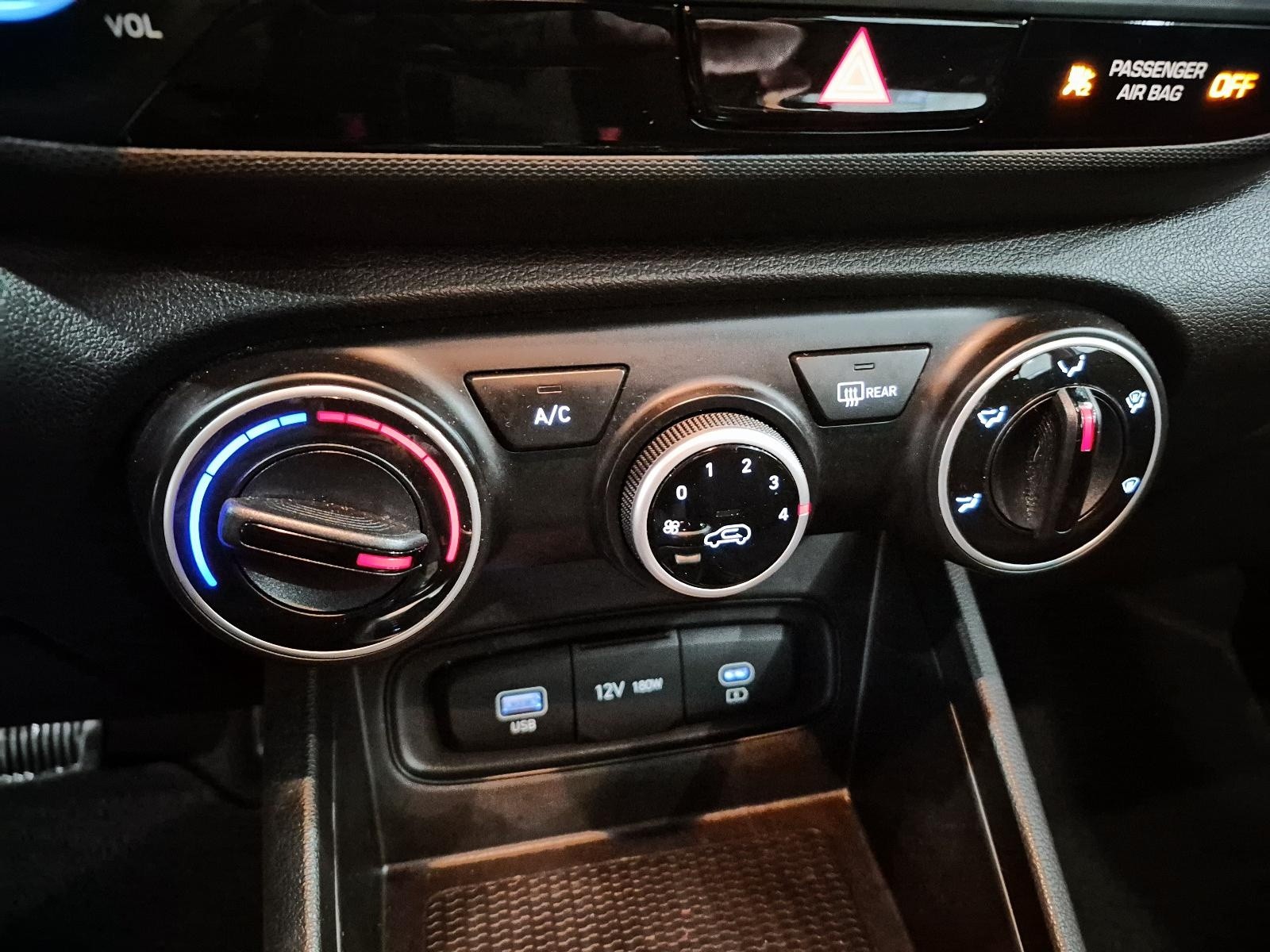 2024 Hyundai Venue Preferred