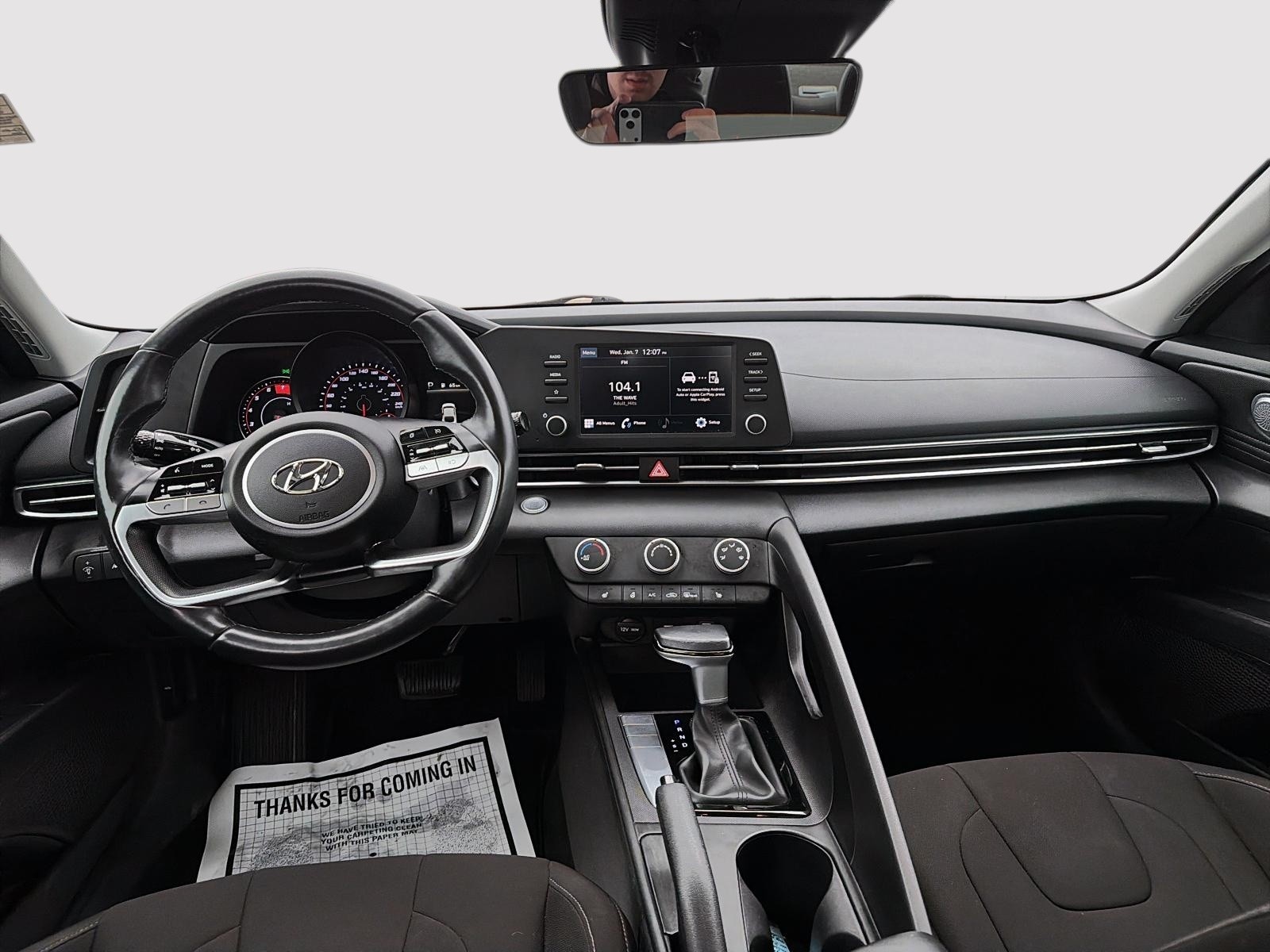 2023 Hyundai Elantra Preferred