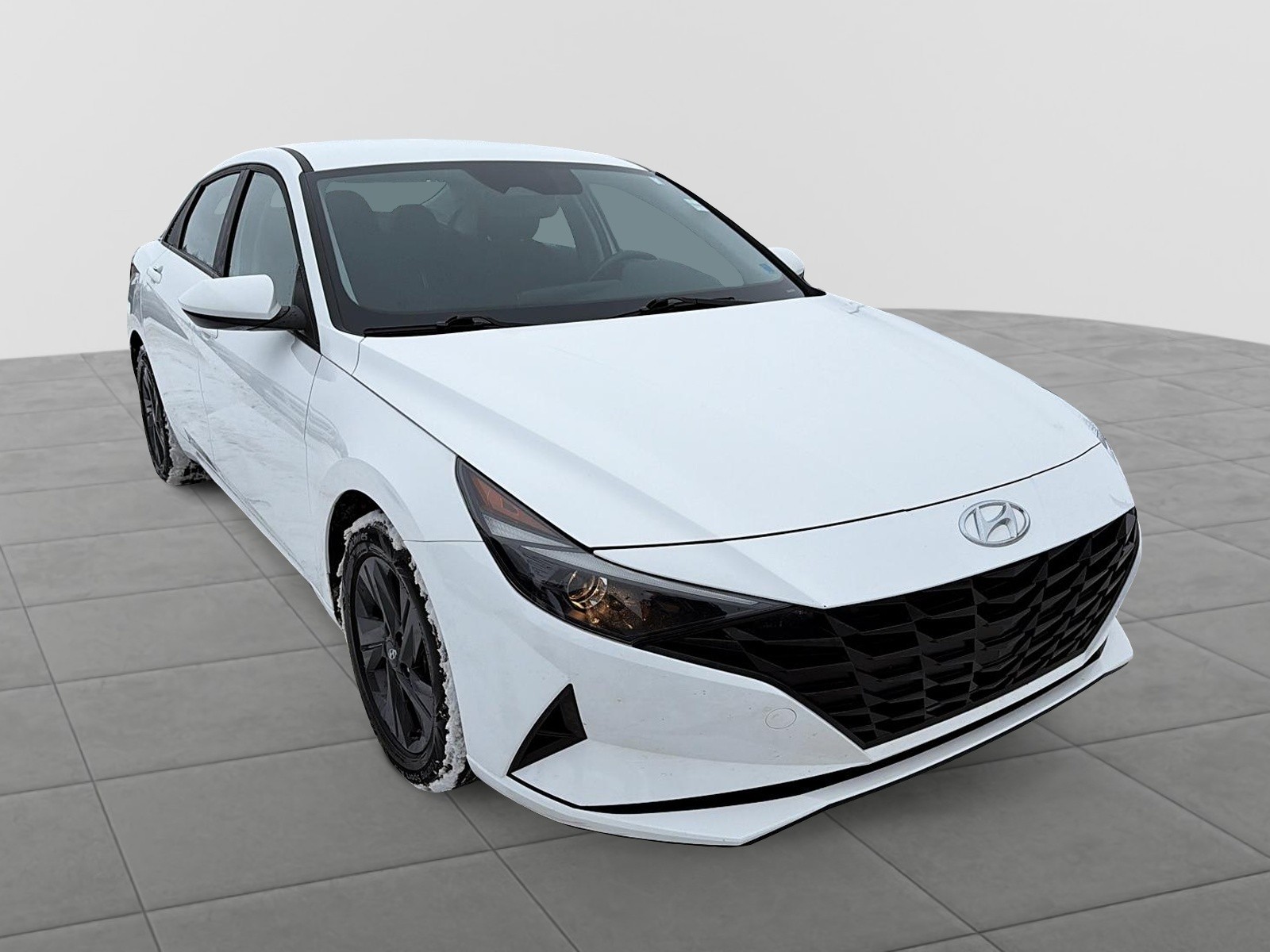2023 Hyundai Elantra Preferred