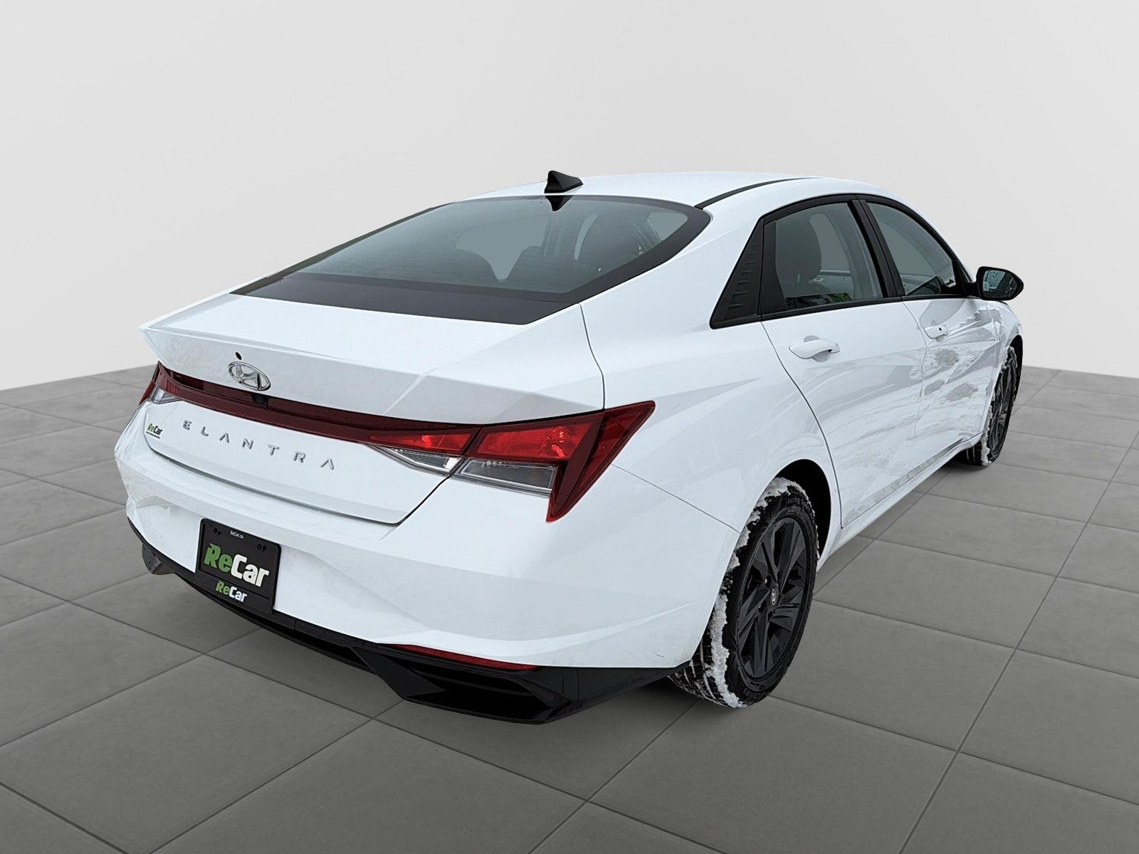 2023 Hyundai Elantra Preferred