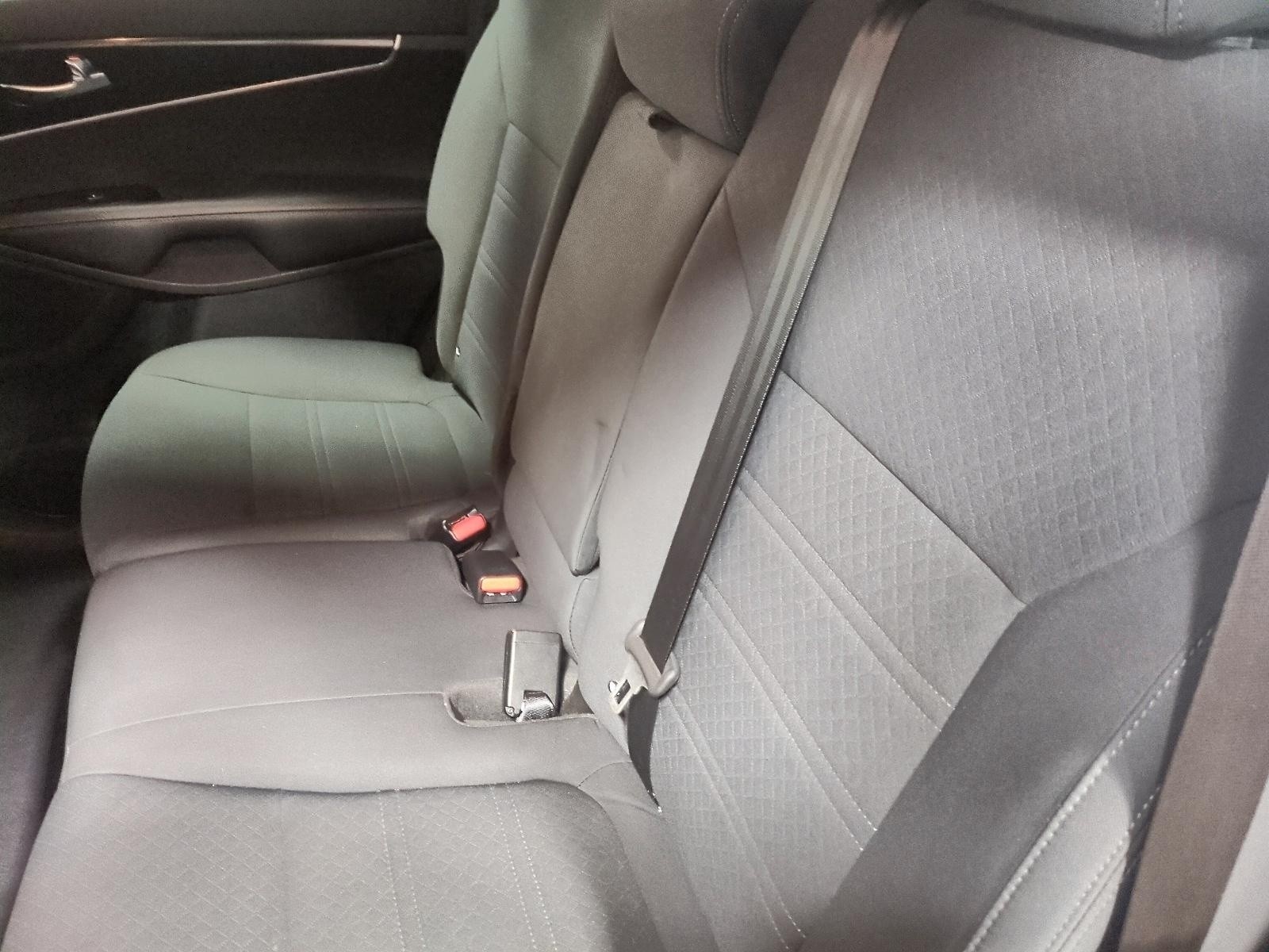 2019 Kia Sorento 2.4L LX