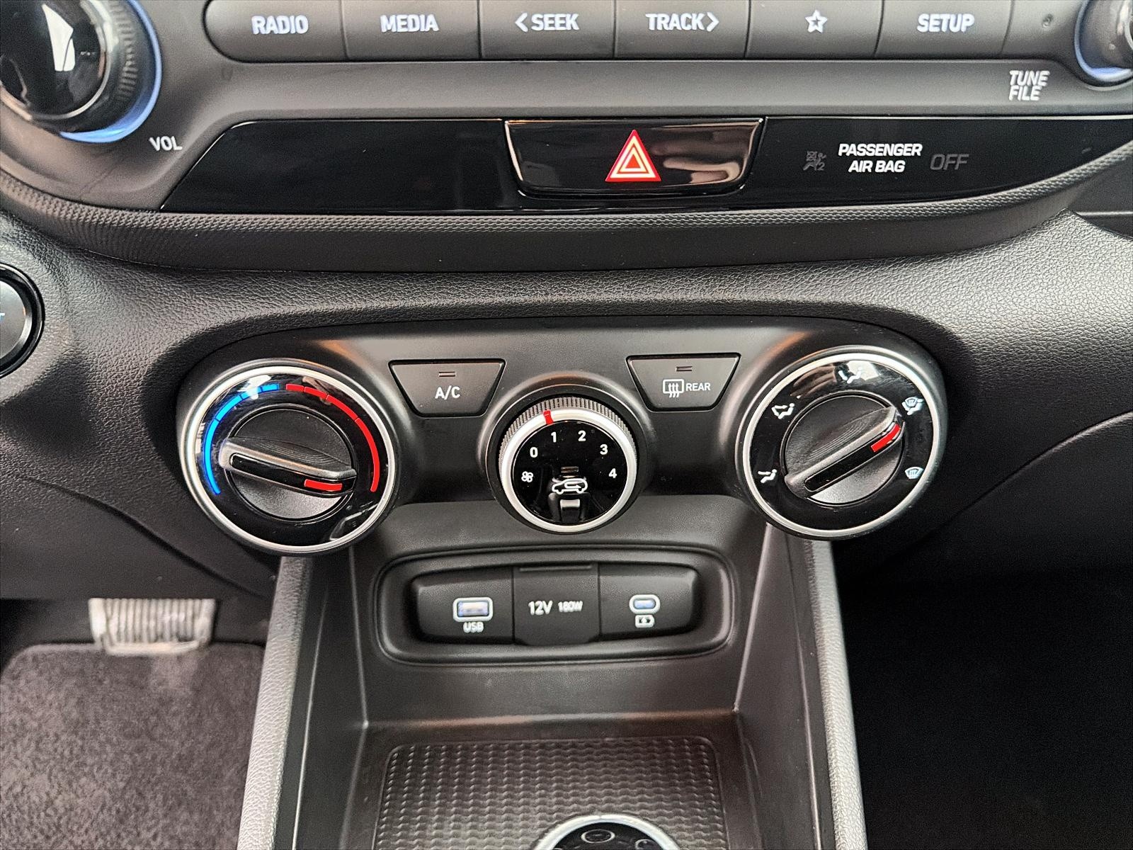 2024 Hyundai Venue Preferred