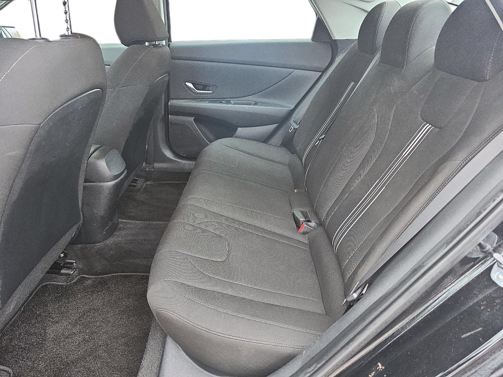 2023 Hyundai Elantra Preferred