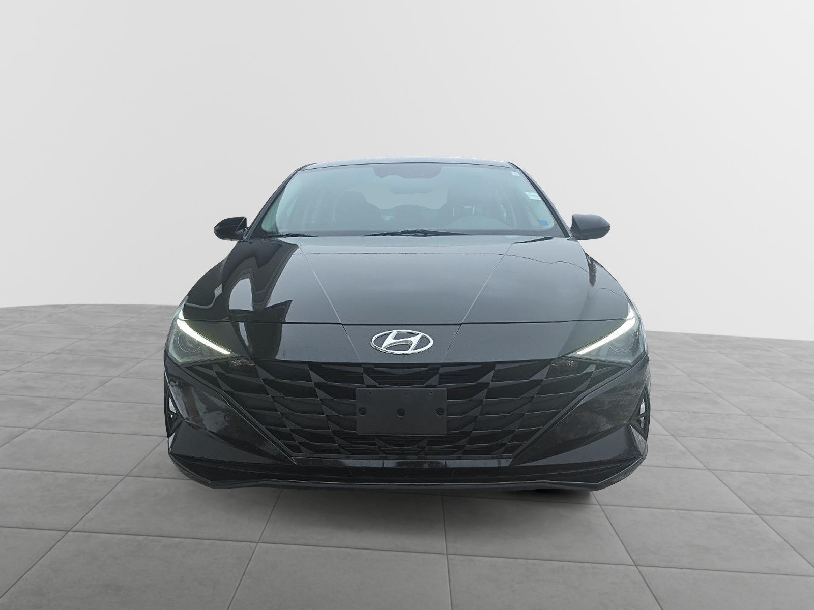 2023 Hyundai Elantra Preferred