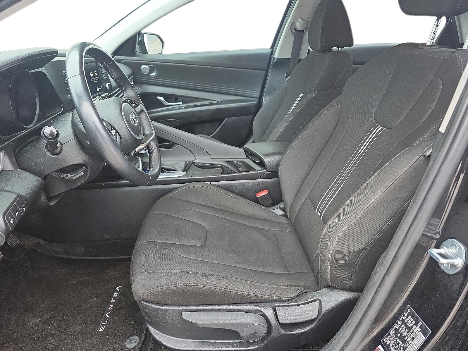 2023 Hyundai Elantra Preferred