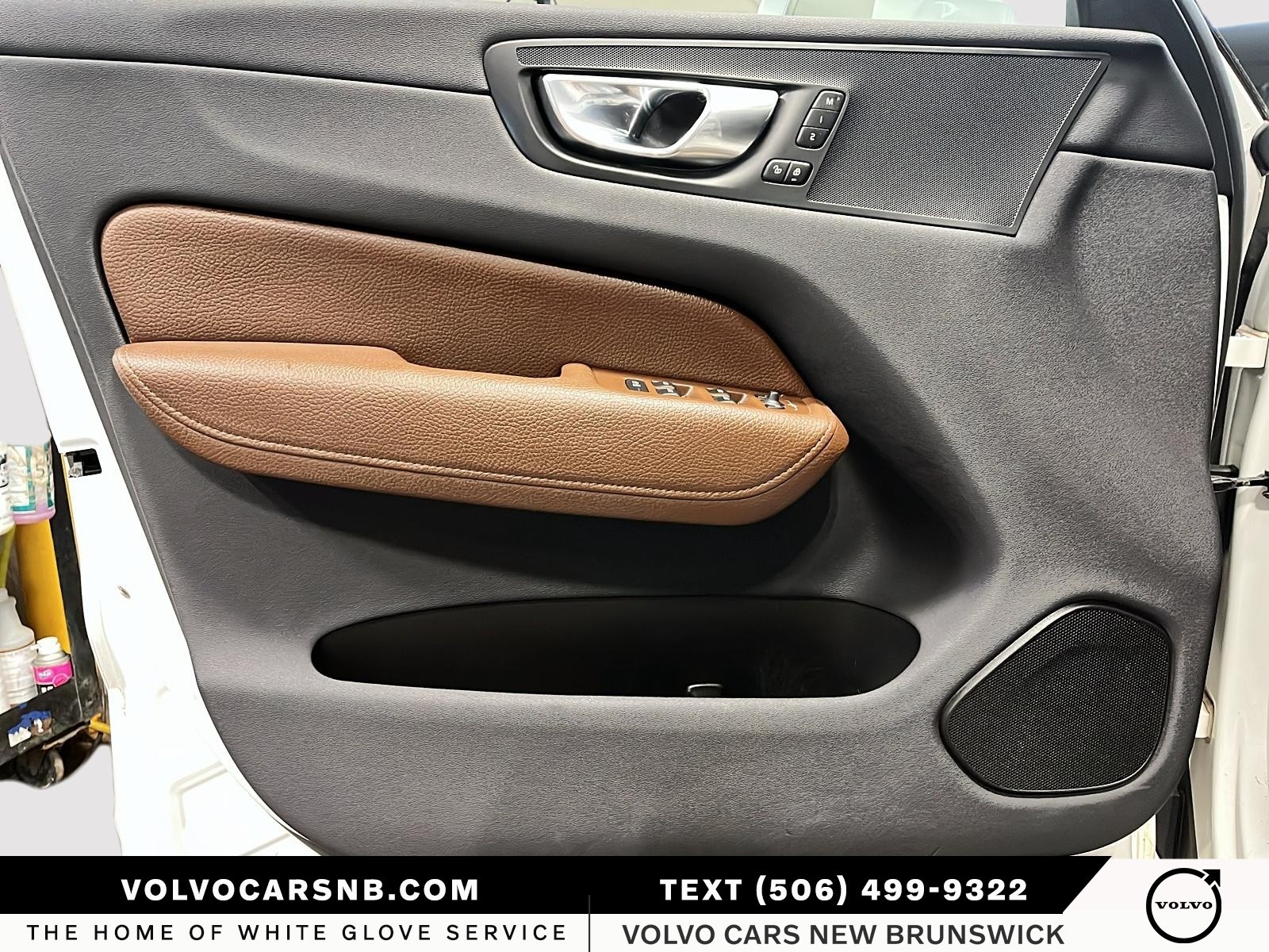 2022 Volvo XC60 B6 Momentum