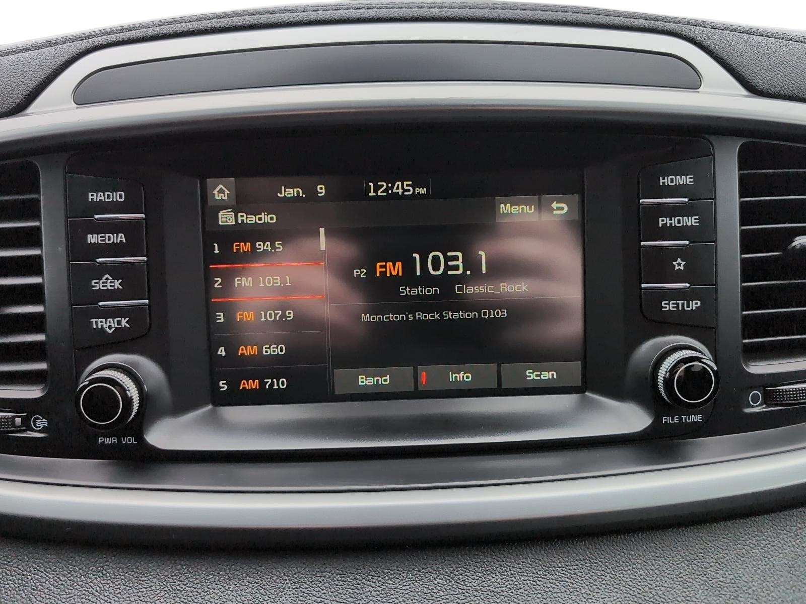 2020 Kia Sorento 2.4L LX