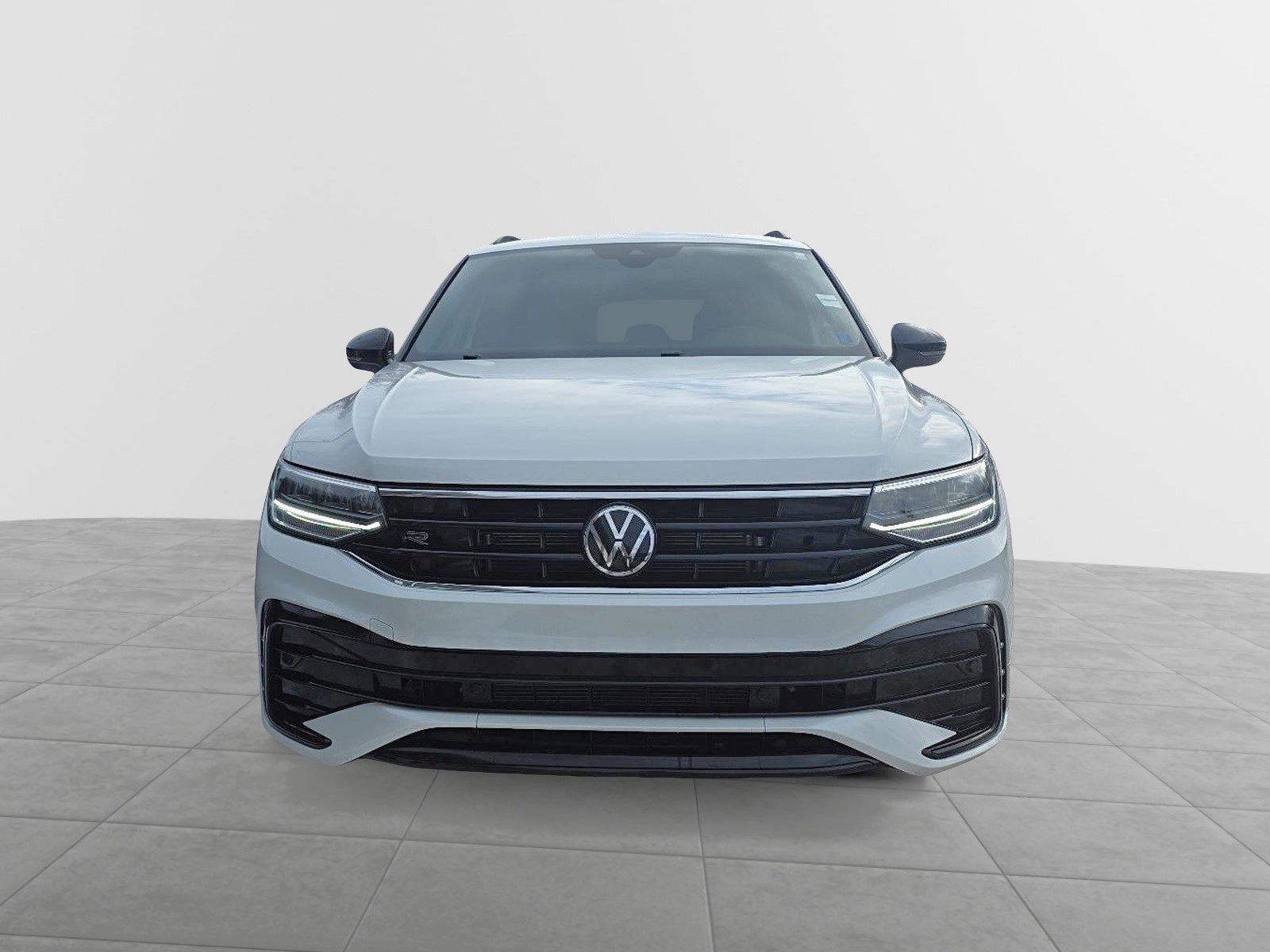 2024 Volkswagen Tiguan Comfortline R-Line Black Edition
