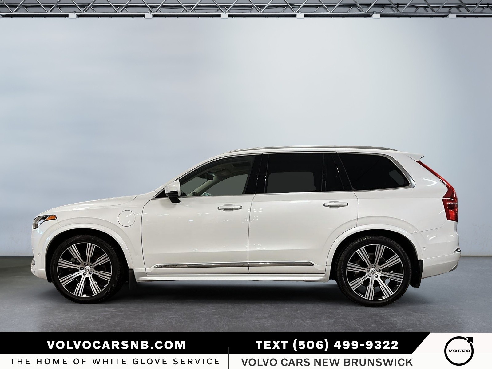 2022 Volvo XC90 Recharge Plug-In Hybrid T8 Inscription Extended Range