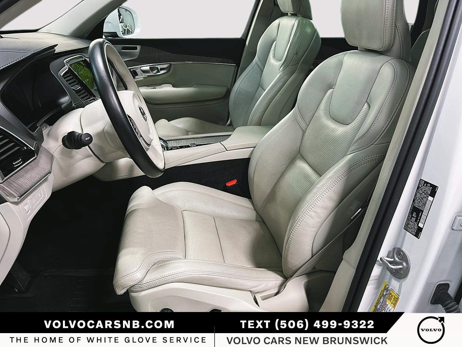 2022 Volvo XC90 Recharge Plug-In Hybrid T8 Inscription Extended Range