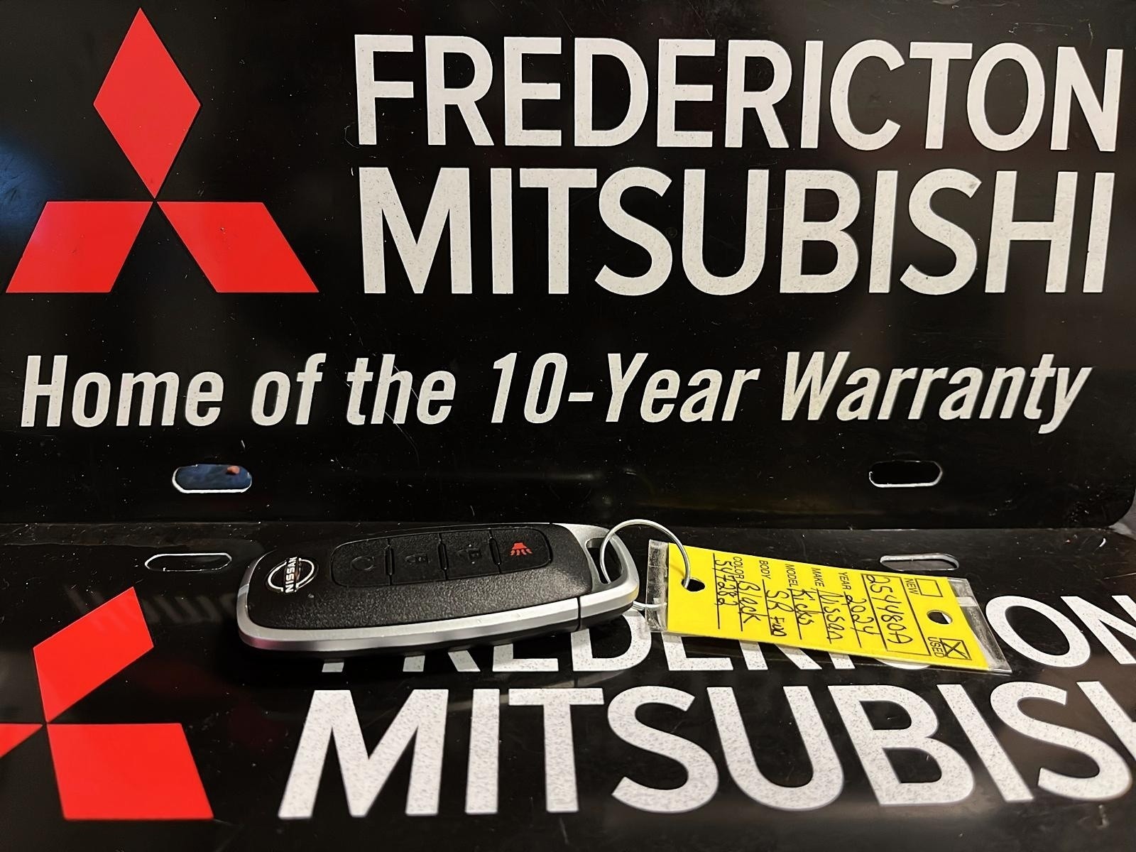 2024 Nissan Kicks SR