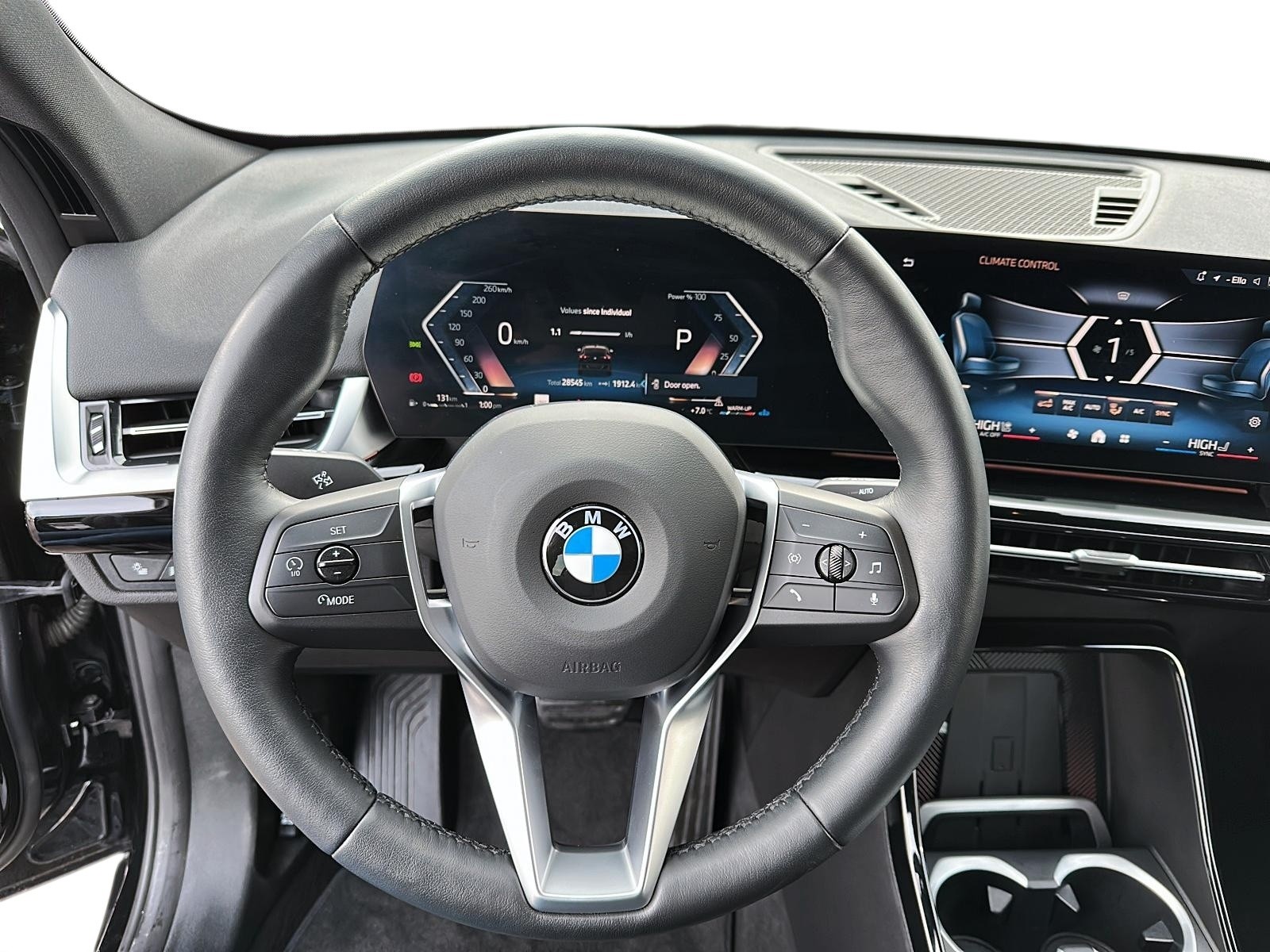 2025 BMW X2 xDrive28i