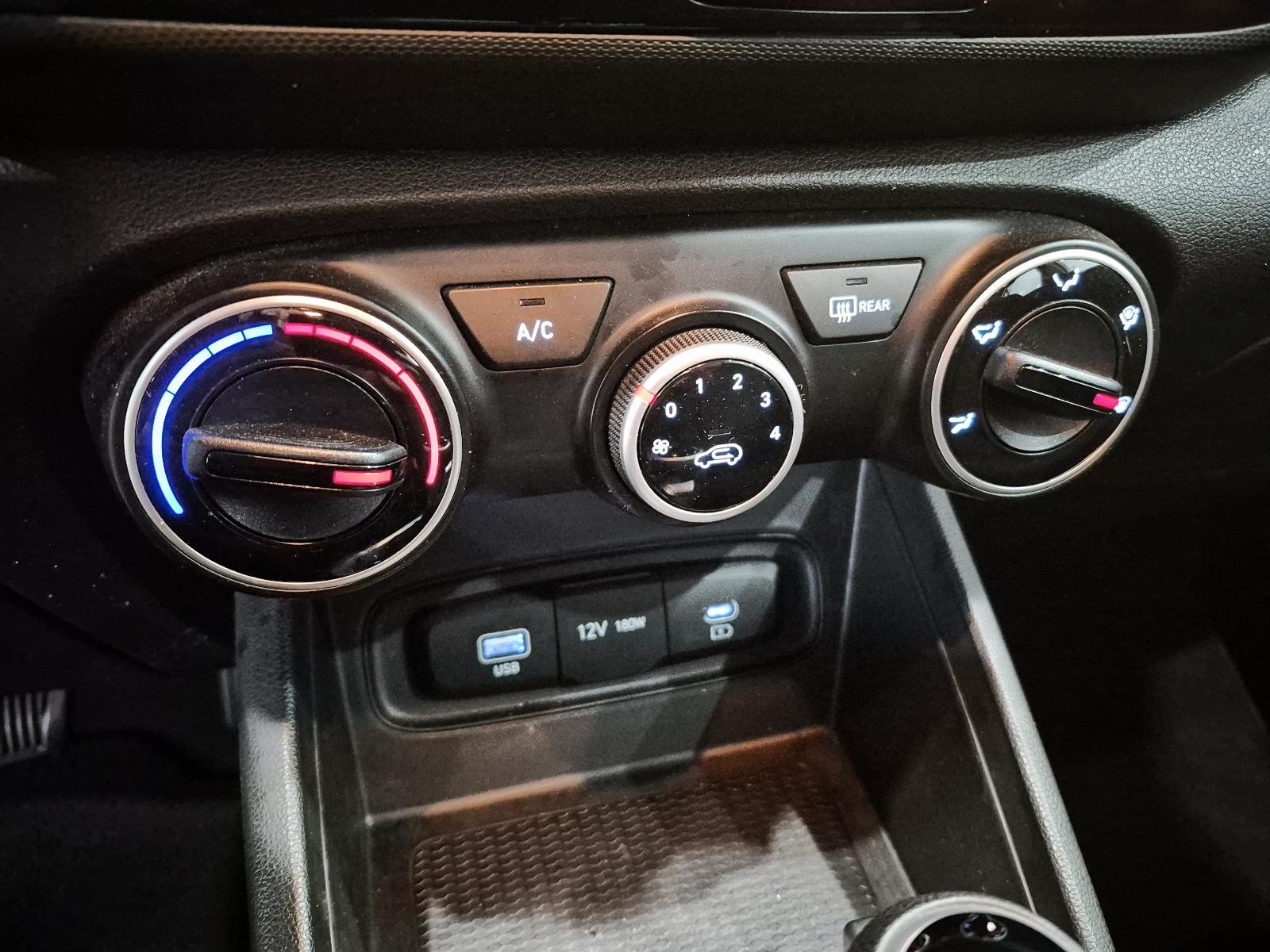 2023 Hyundai Venue ESSENTIAL