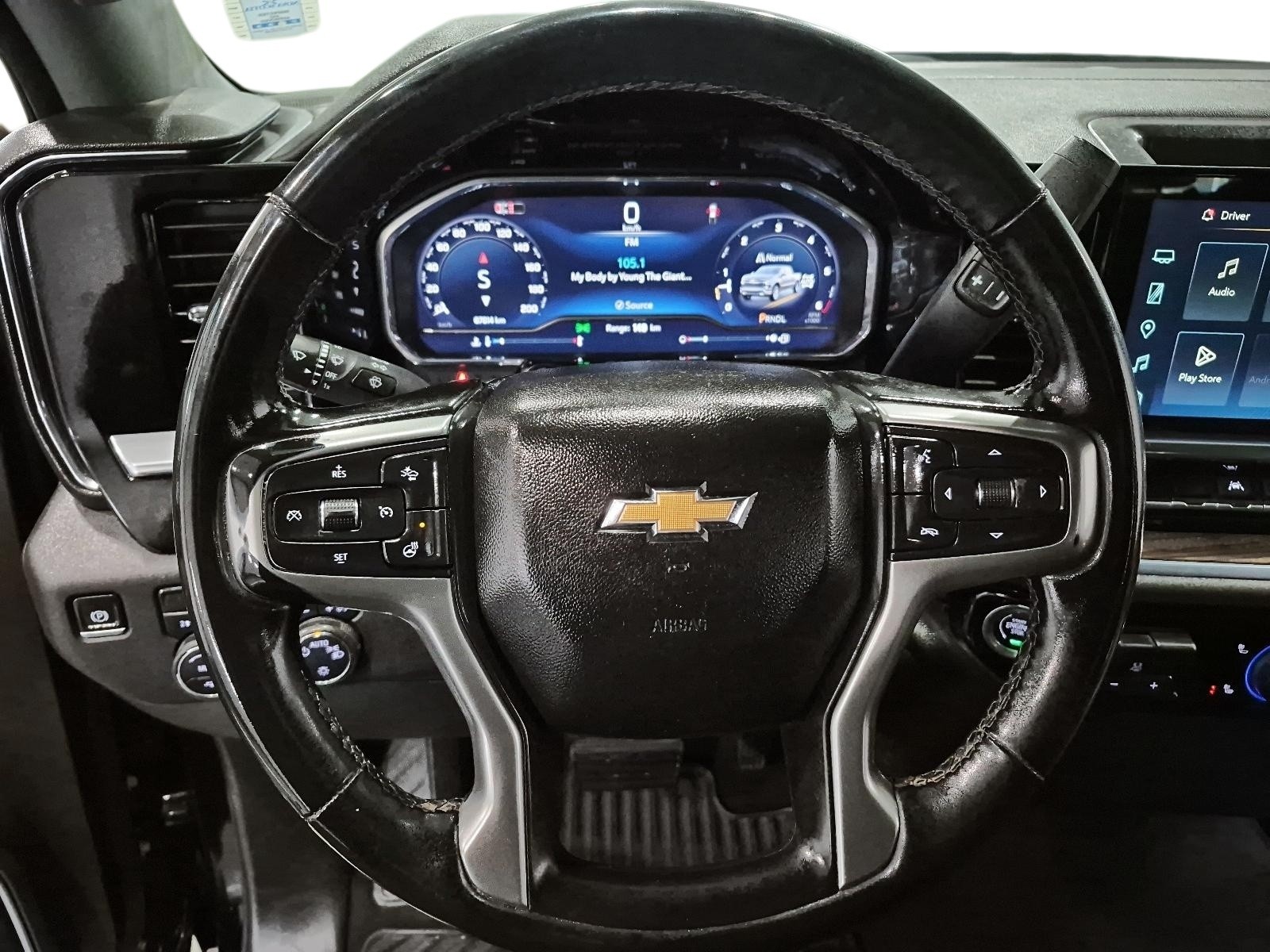 2025 Chevrolet Silverado 1500 LT