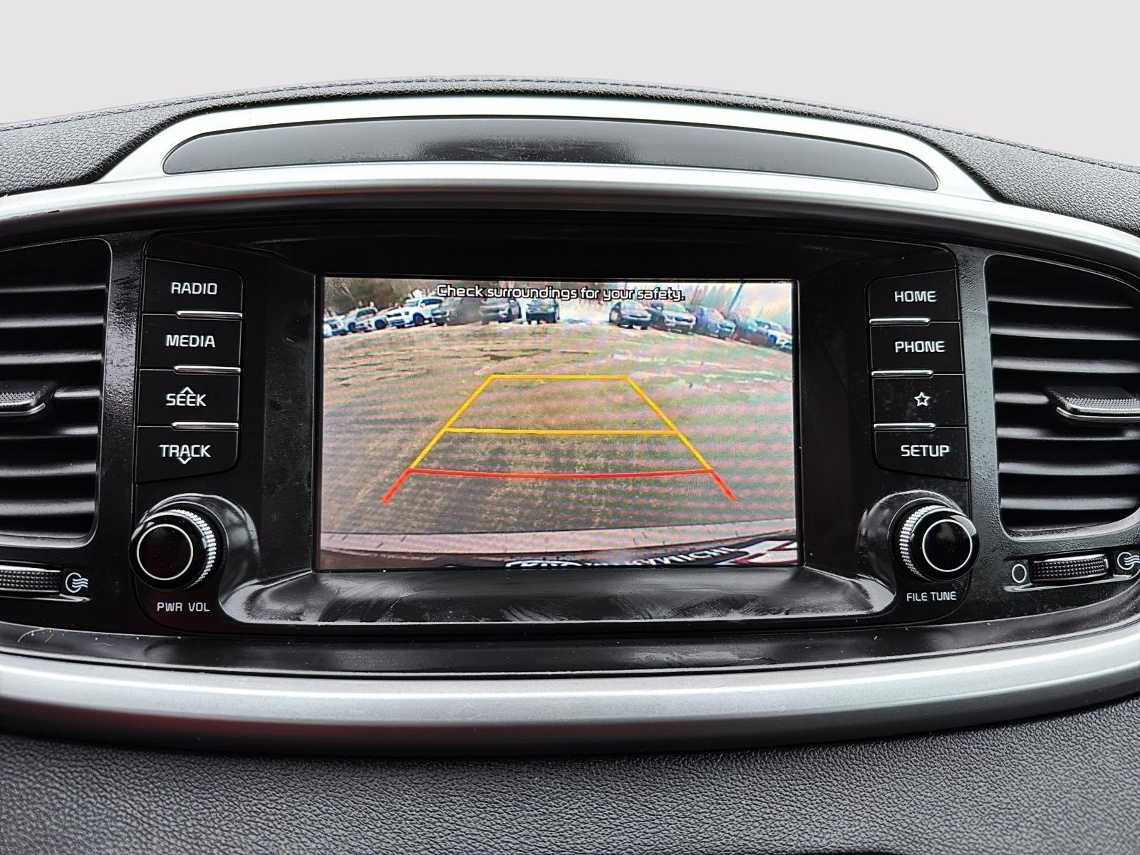 2019 Kia Sorento 2.4L LX