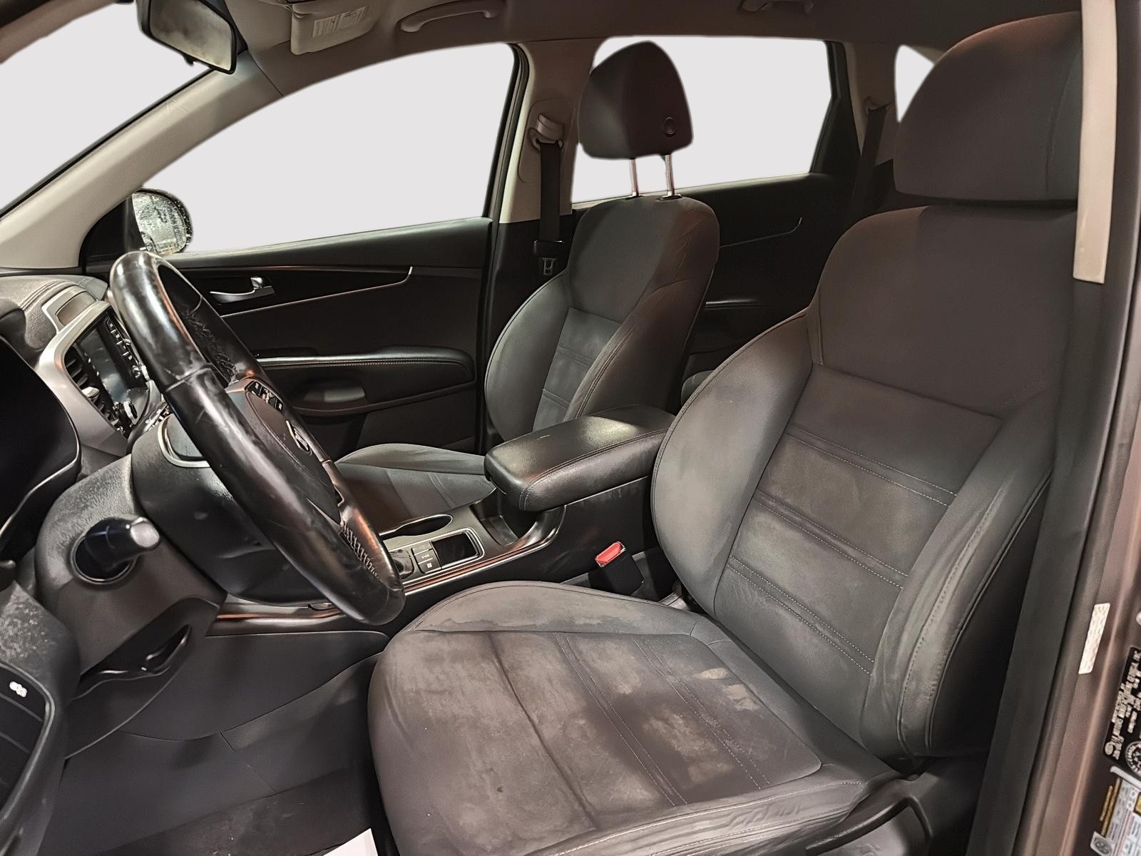 2019 Kia Sorento 2.4L LX