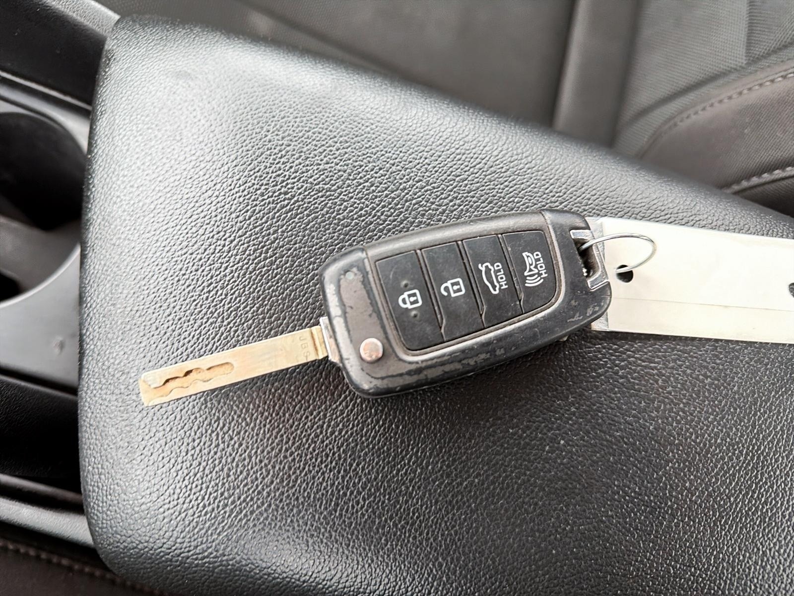 2021 Hyundai Elantra ESSENTIAL