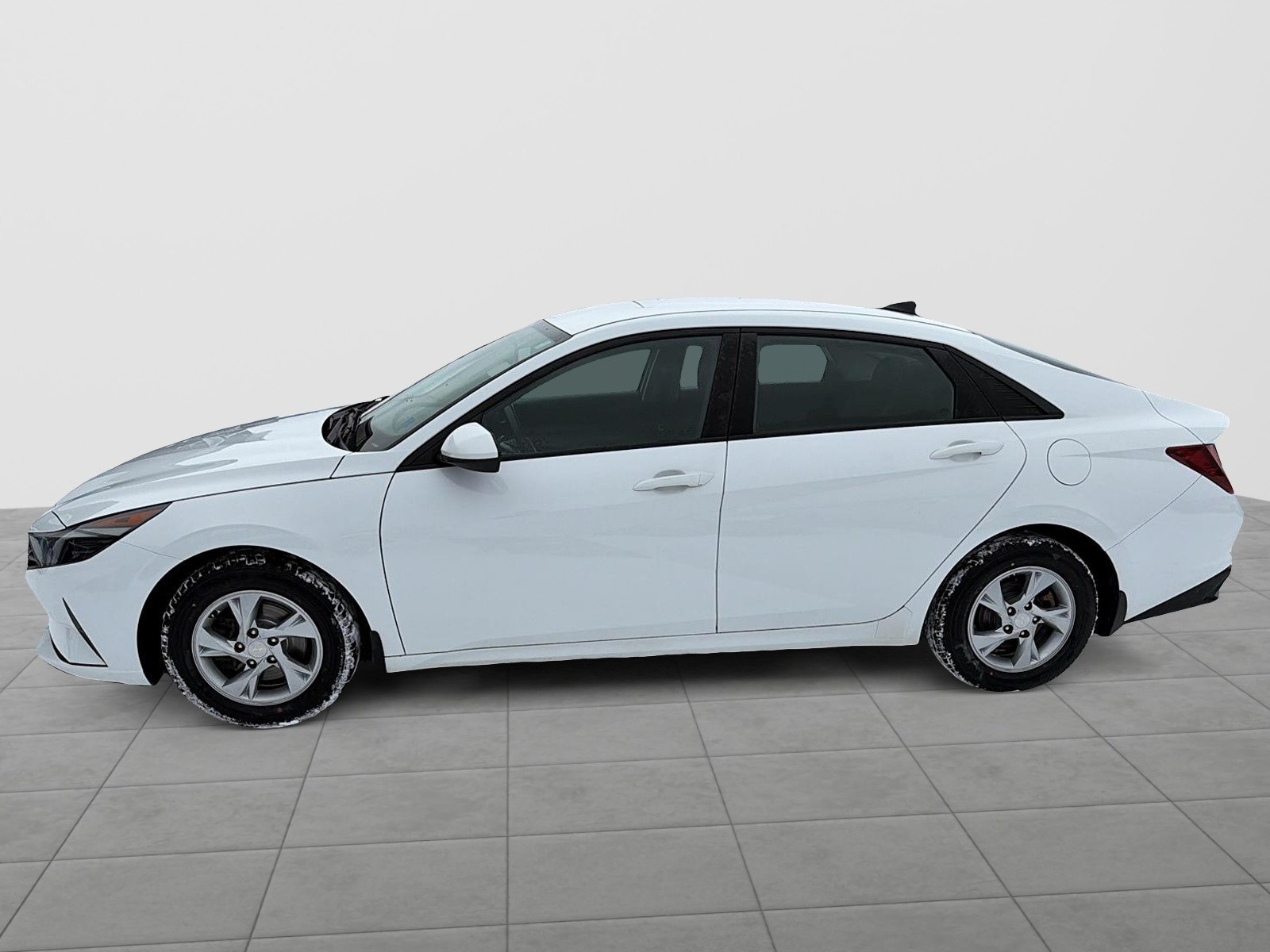 2021 Hyundai Elantra ESSENTIAL