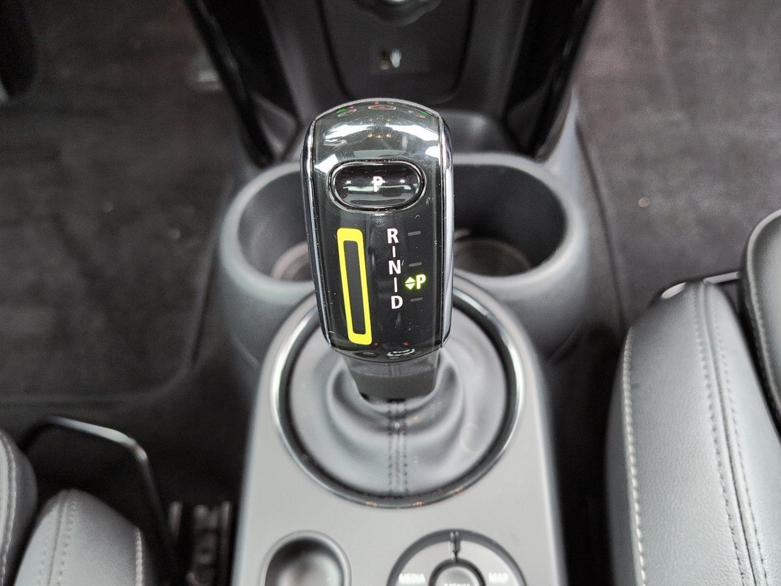 2024 Mini SE 3 Door Cooper